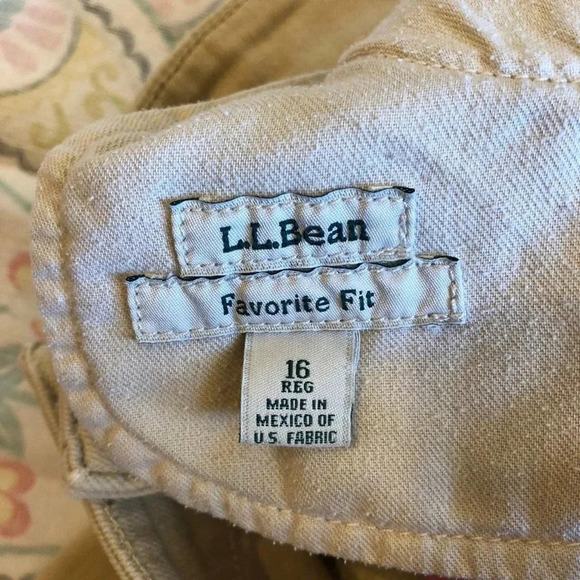 L.L.Bean Favorite Fit Women Jeans Size 16 - Picture 4 of 9